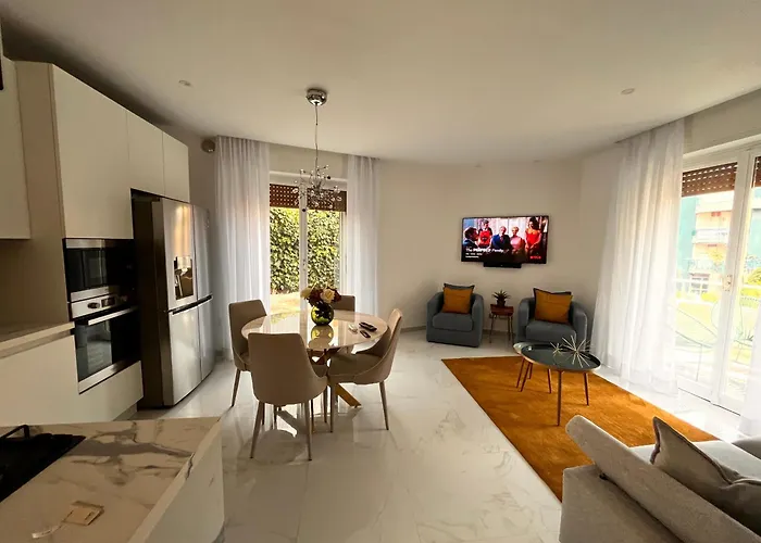 Vanecia\'S Luxury Homestay